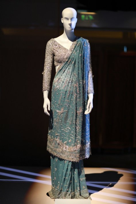 Bunto Kazmi created A Swarovski embellished Sari for Sparkling Couture Infinity Exhibition 